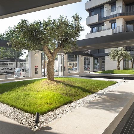Viale Severino Boezio 20 Милано Екстериор снимка