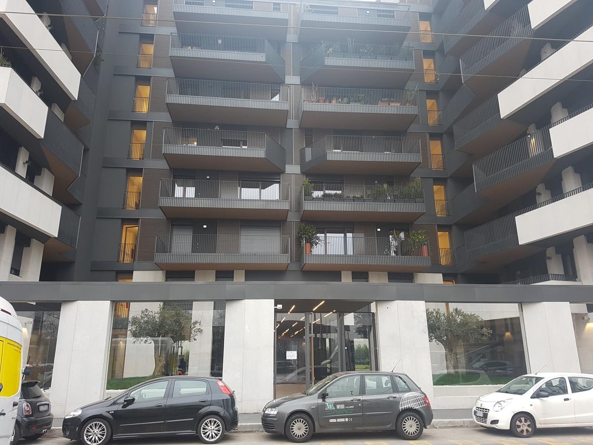Viale Severino Boezio 20 Милано Екстериор снимка